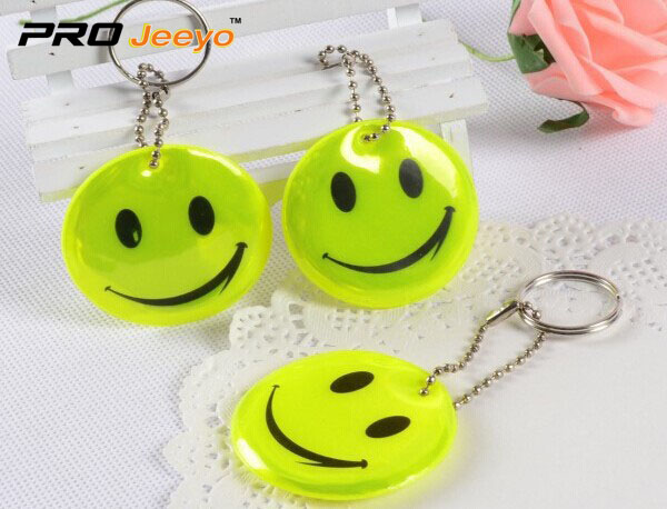 Rreflective Safety Smile Face Key Chain For Gifts V 208 2