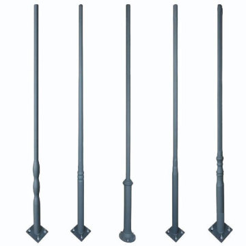 Artistic Outside Courtyard Lighting Column