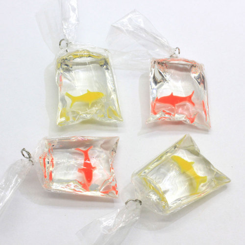 Résine poisson dans l&#39;eau sacs transparents conception Kawaii pour enfants maison de poupée jouets bijoux pendentifs faisant des accessoires