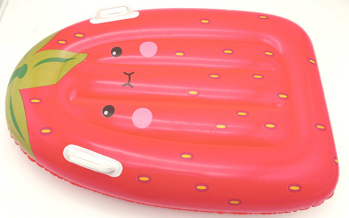 Flutuador para piscina inflável em formato de morango