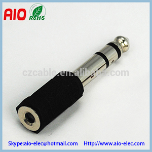 black plastic jacket 6.35mm 1/4 stereo male to 3.5mm 1/8 stereo female phone adaptor connector