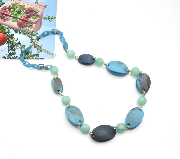 2021 trendy fashion unique resin acrylic bead and hoop jewelry for women acid lake blue necklace