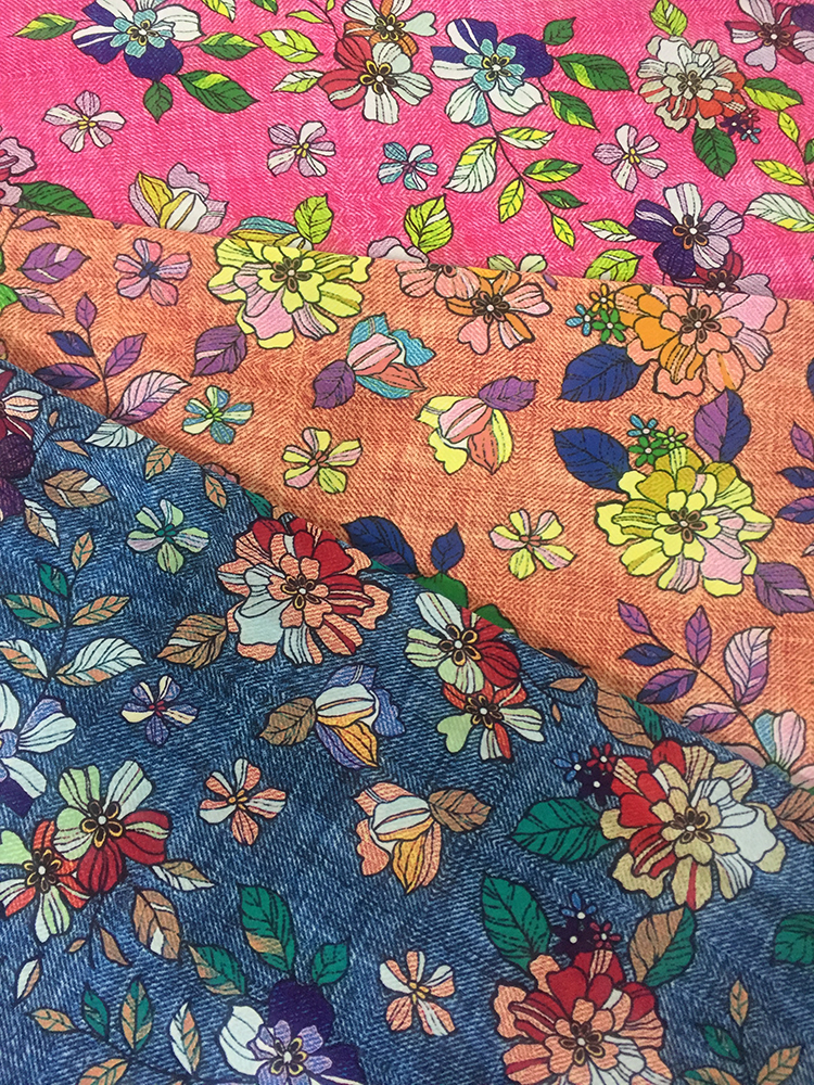 Tissu d&#39;impression Denim Flower Design Rayon Challis 32S