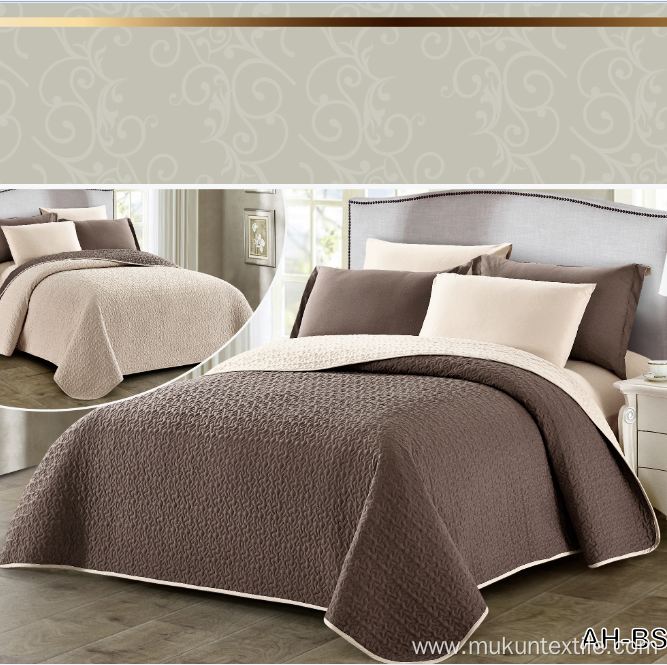 Customized luxury beautiful quilted bedspread bedding set
