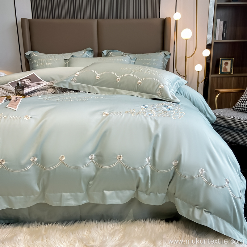 High quality 100S Queen sized bedsheets bedding sets