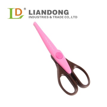 SS36 plastic zigzag scissors