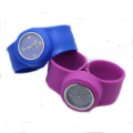 Fashion snap strap Silicone slap wristwatch