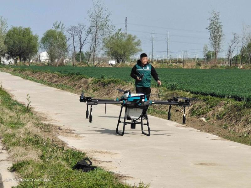 4-Axis with Agricultural Drone 40 Liters