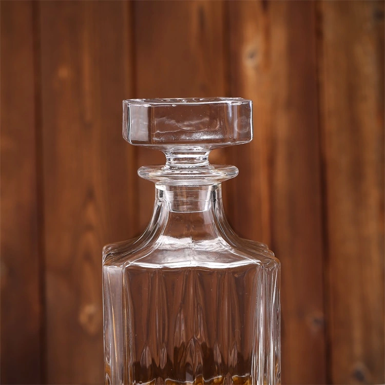 700ml Classic Engraved Whiskey Decanter by Lead Free Cyrstal Glass Bottle