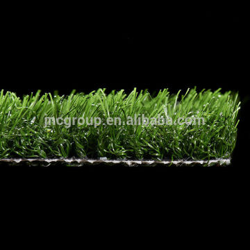 Synthetic putting greens grass