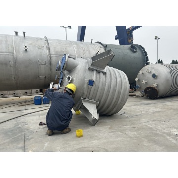 Tanque de armazenamento isolado da bobina externa