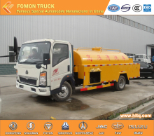 HOWO 4000L water flushing truck