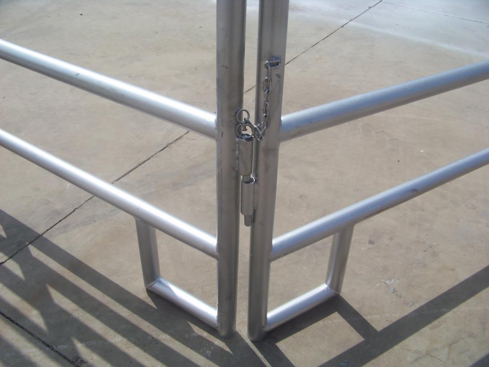 Metal horse fence panel cattle yard horse fence