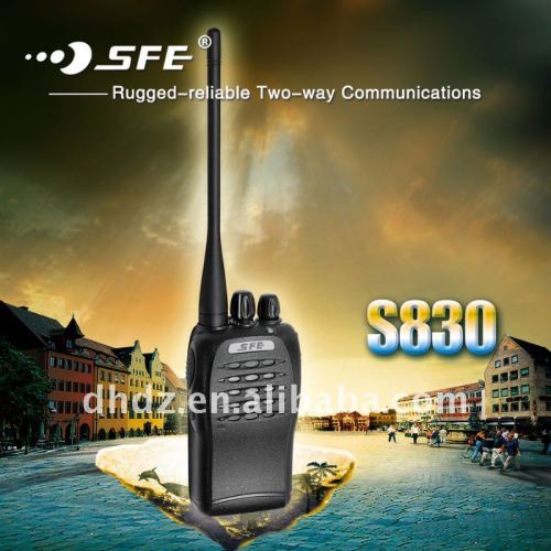 Portable transceiver radio S830