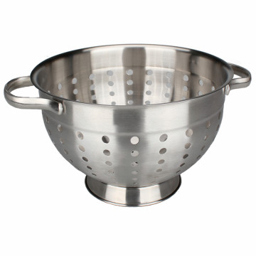 Silver Kitchen Aid Colander