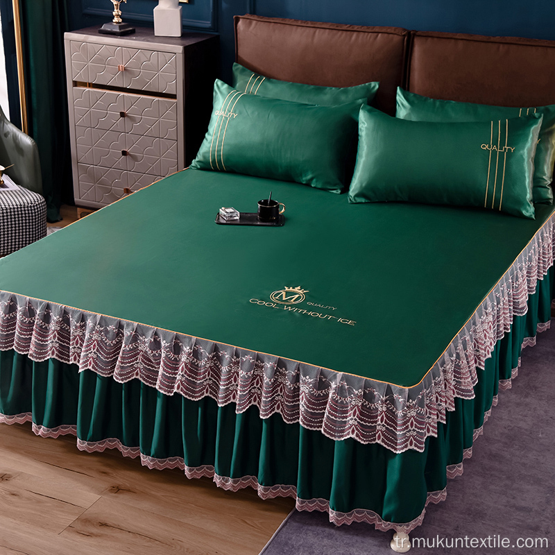 Depo düz renk pileli yatak etek takımı