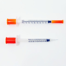 Sterile Einweg-Insulinspritze ohne abnehmbare Nadel