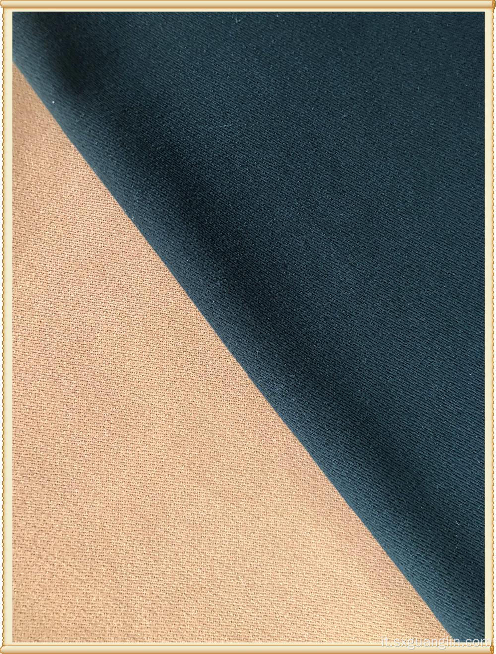 Tessuto in twill di cotone 100% per indumenti