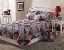 Quilts Pillows Bed Sheets, Blankets for Flood Affected People