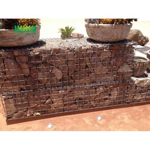 Anti-erosion welded gabion box