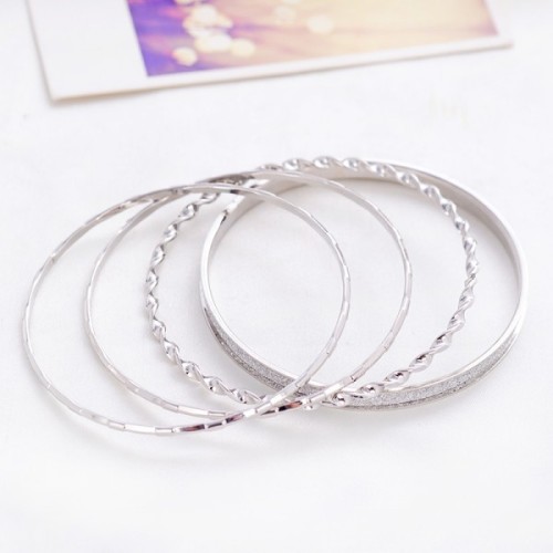 2015 desain klasik Multilayer Bangle logam untuk pesta kostum