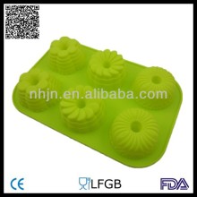 Freshware 6-Cavity Mini Fancy Bundt Cake