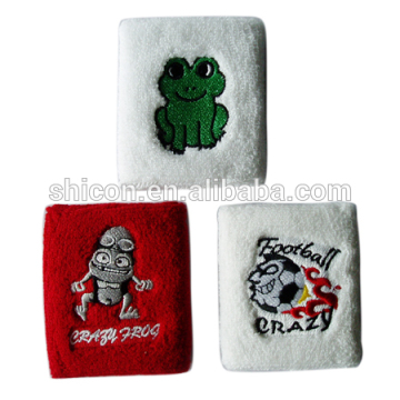 custom sweatband protect your wrist and head during sports