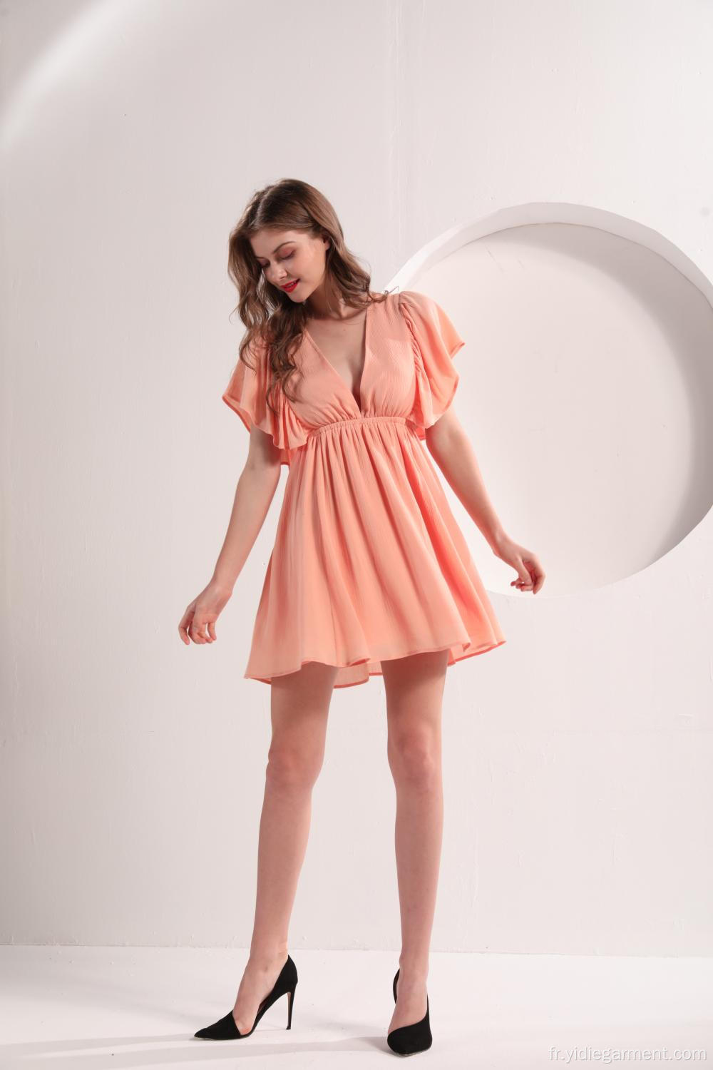 Robe en crêpe papillon couleur pêche pour femmes