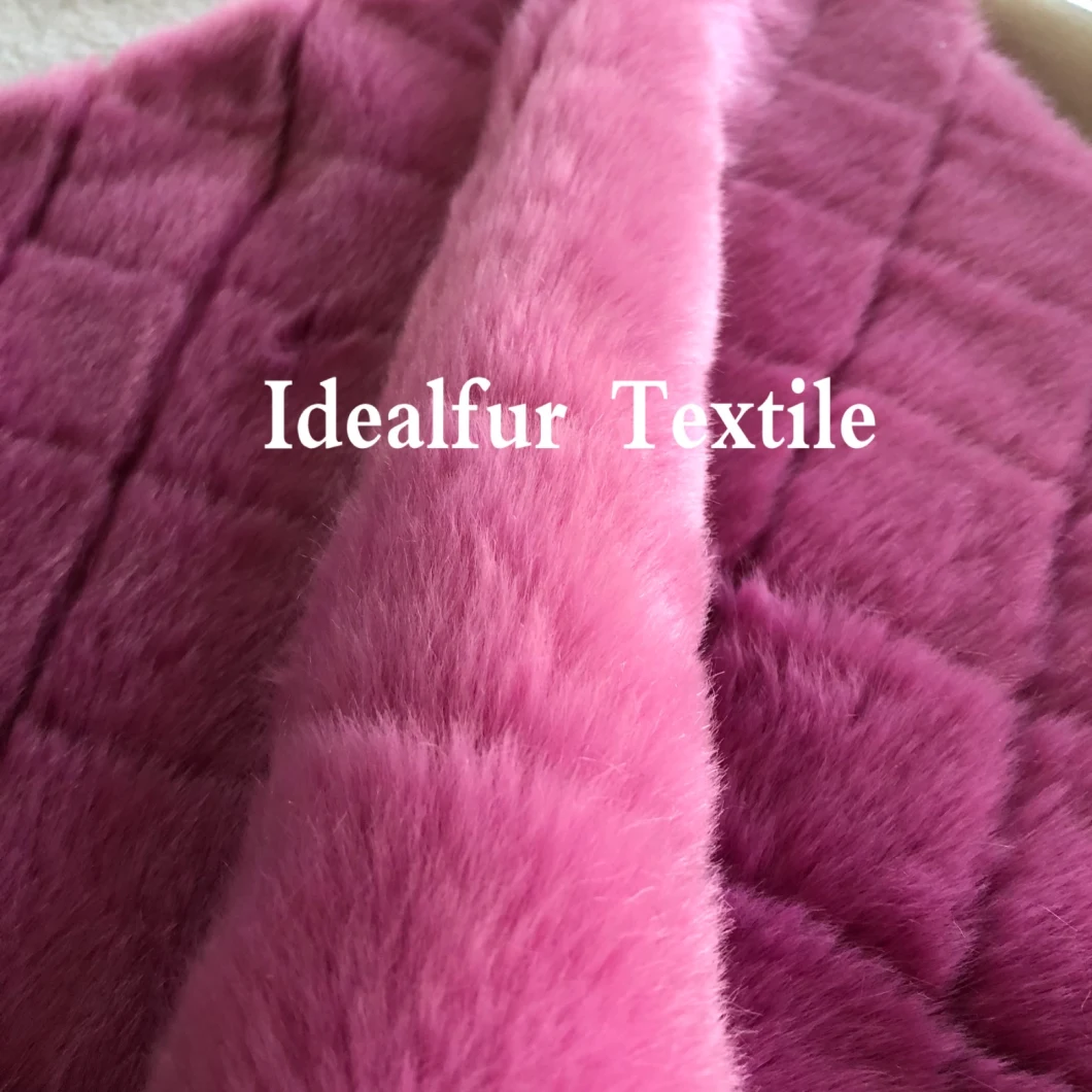 100% Polyester Embossed Imitation Rabbit Fur