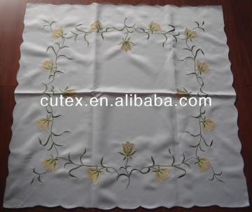 simple tulip emboidery table cloth