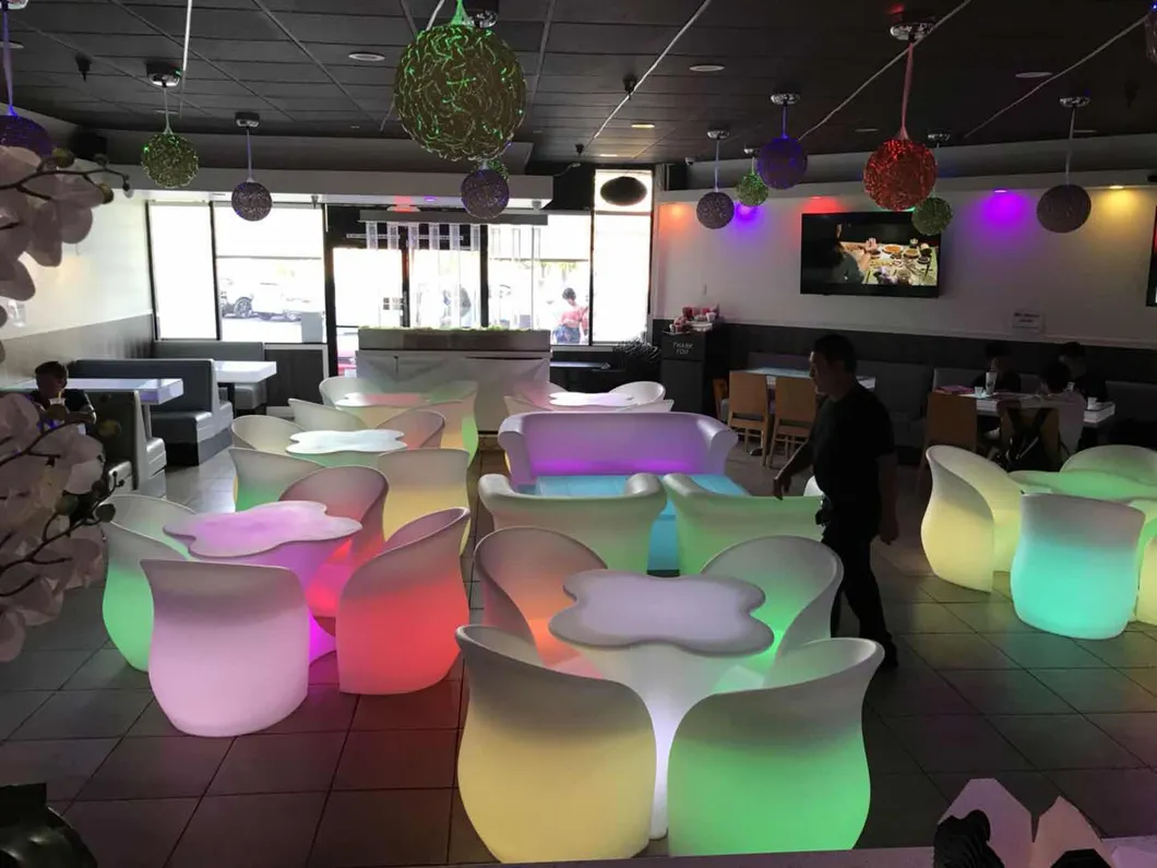 Contemporary LED Cube Seating for Chic Outdoor Gatherings