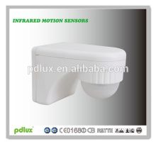 Infrared motion sensor switch for lamp