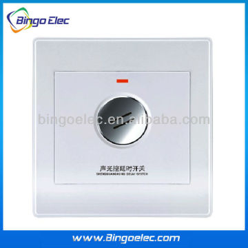 voice delay off switch