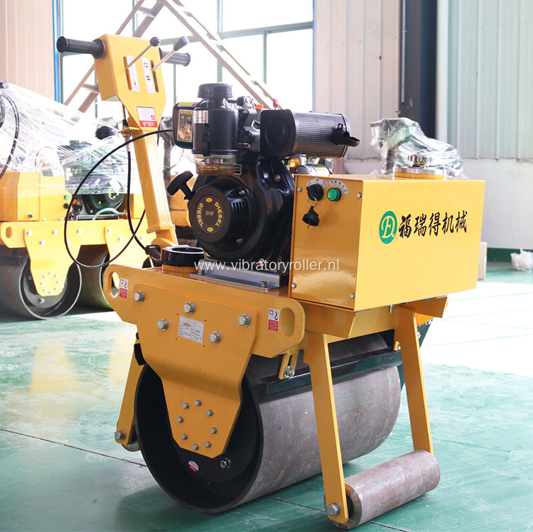 Road Roller Hand Held Baby Roller Compactor (FYL-600C)