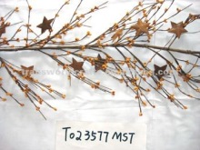 Artificial berry garland with tin stars