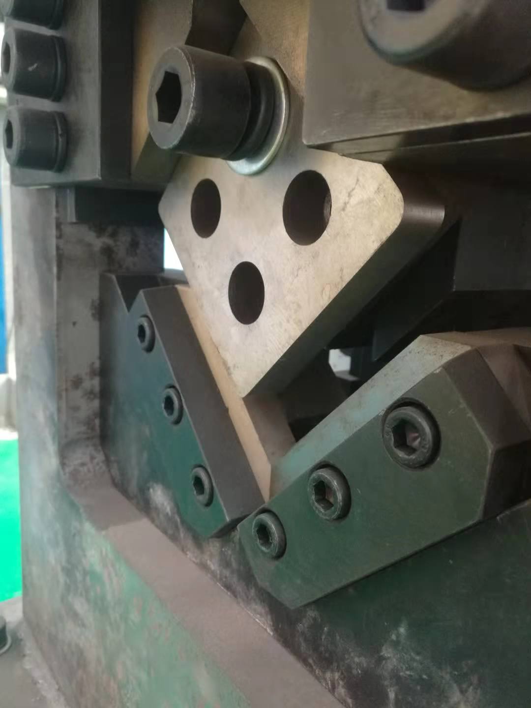 Angle Punching Cnc Machine