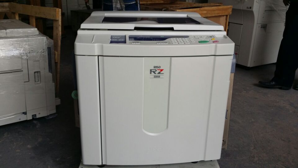 Riso Rz220 2jpg