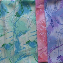 100% polyester printed fabric with good hand feeling