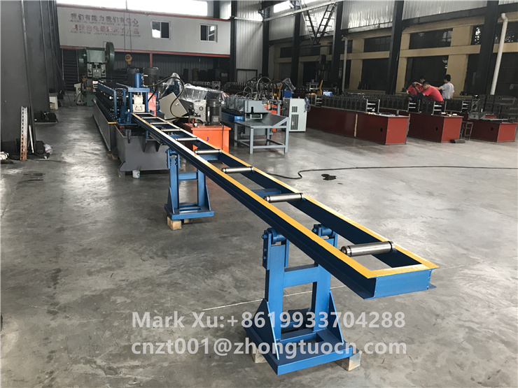 Warehouse rack system roll forming machine