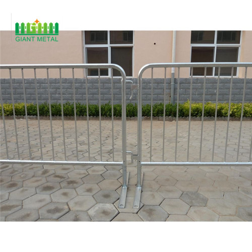 Galvanied crowd control barrier