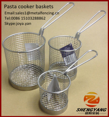 Fine mesh speghetti baskets restaurant pasta chips serving baskets stainless steel round pasta cooker baskets