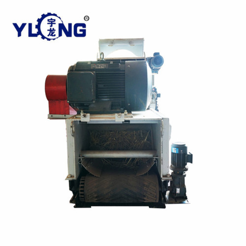 인도의 Yulong wood chipper machine