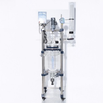 Inner heating jacketed glass reactor for extraction