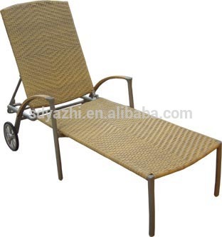 rattan outdoor sunbed with wheel