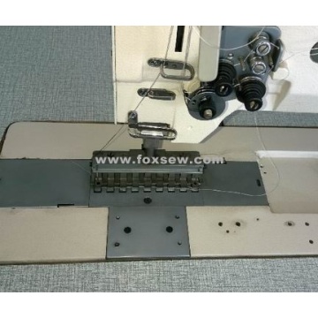 Long Arm Triple Needle Compound Feed Heavy Duty Lockstitch Sewing Machine