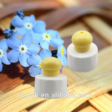 NC-014 Plastic Push Pull Cap