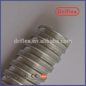 Square-locked flexible metal conduit