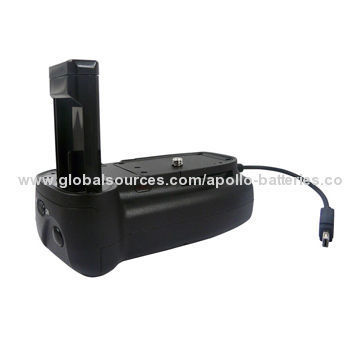 Brand New Meike DSLR Vertical Camera Battery Hand Grip for Nikon D3100 D3200