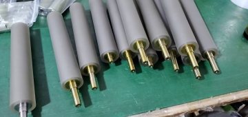 Special Industrial Rollers rubber wheels with shaft