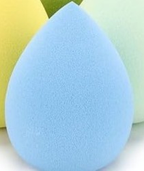 Soft Applicator Sponges for Flawless Application
